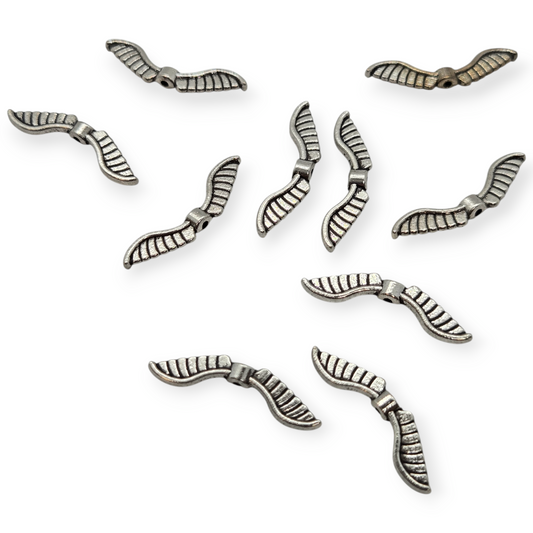 Wing-shaped metal beads with etched stripe detail (pack of 5)