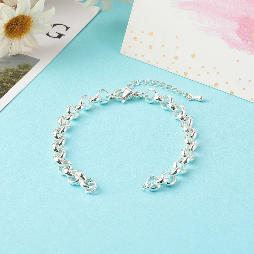 Silver rolo chain bracelet with lobster clasp and short chain extender